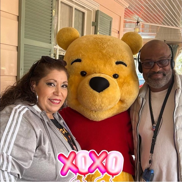 Meet your Posher, Delphina - Picture 10 of 13